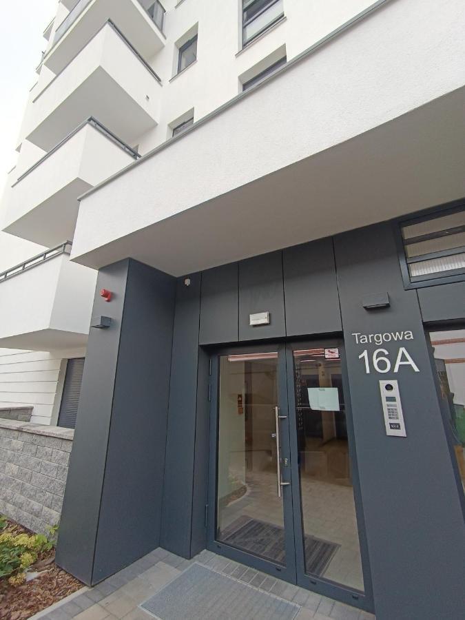 Apartament Nr15 Z Parkingiem Podziemnym ทอรูน ภายนอก รูปภาพ